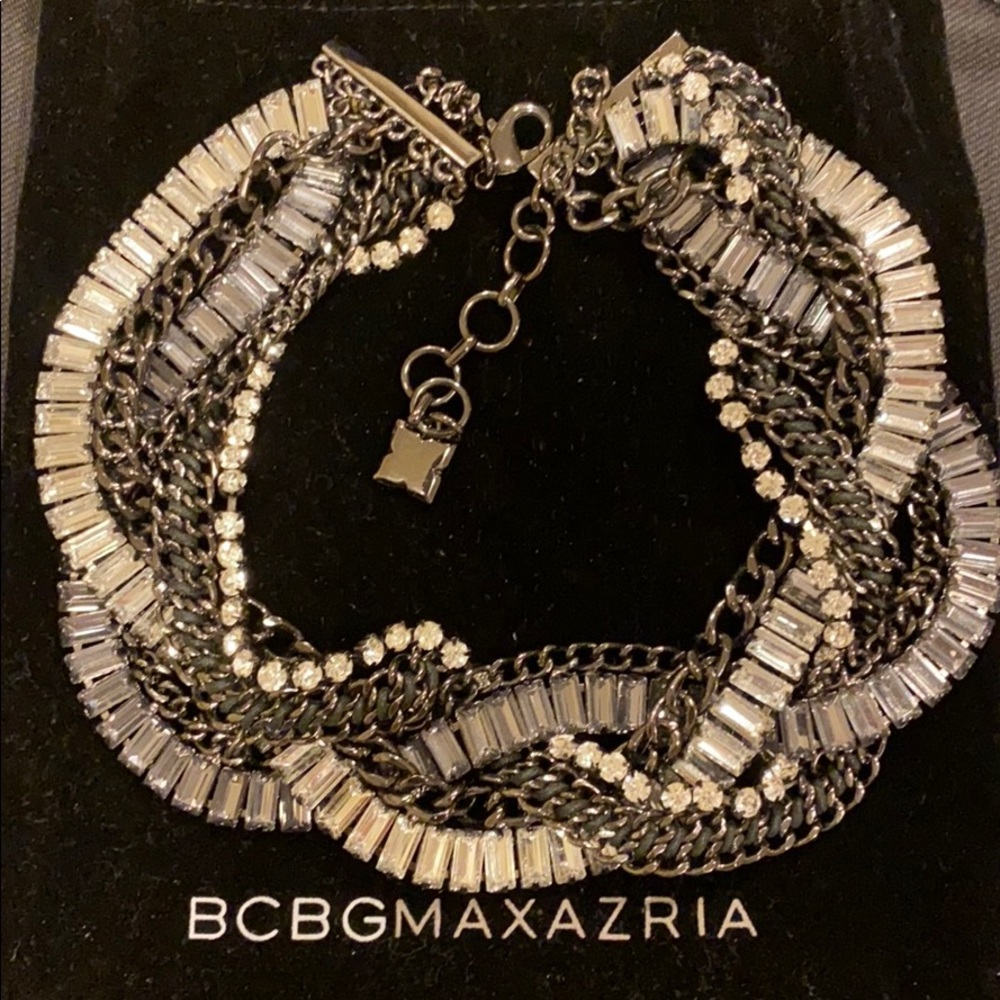 BCBG chunky crystal choker